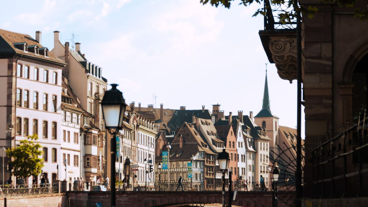 Toits de la Petite France à Strasbourg, secteur patrimonial protégé